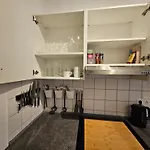 Helle,zentrale,gemütliche Und Moderne Apartment Magdeburg