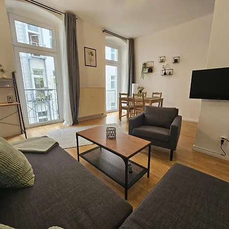 Helle,zentrale,gemuetliche Und Moderne *