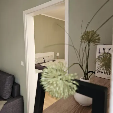 Helle,zentrale,gemuetliche Und Moderne