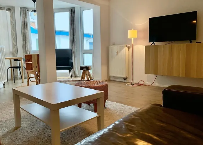 Helle,zentrale,gemuetliche Und Moderne