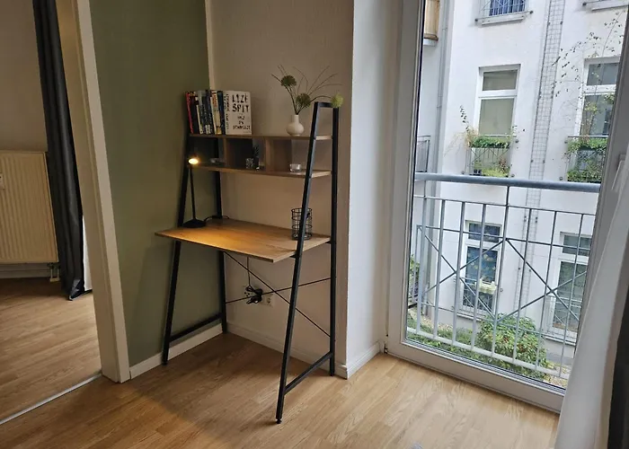 Helle,zentrale,gemuetliche Und Moderne Maagdenburg