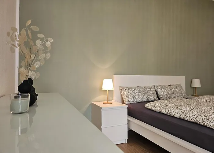 Appartement Helle,zentrale,gemuetliche Und Moderne Maagdenburg